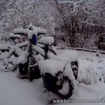 Schnee am Lake Sevan