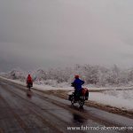 Schnee am Lake Sevan