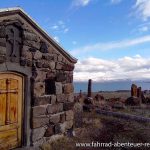 Gedenkstaette am Lake Sevan