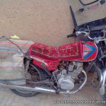 Motorrad im Iran: mit Teppich