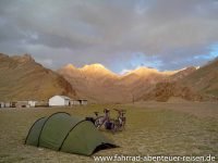 Übernachtung auf dem Pamir-Highway