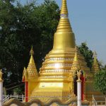 Chedi in Thailand - buddhistischer Tempel