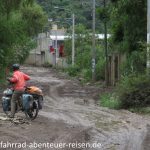 Lehmpiste in Peru