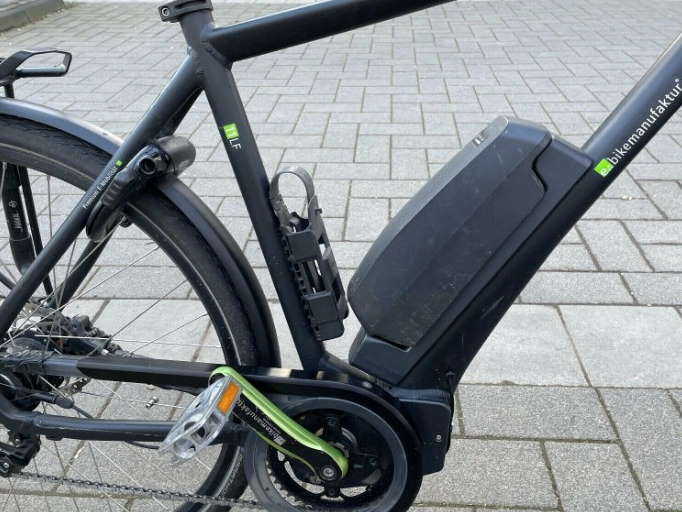 https://www.fahrrad-abenteuer-reisen.de/wp-content/uploads/2021/05/E-Bike-Akku.jpg